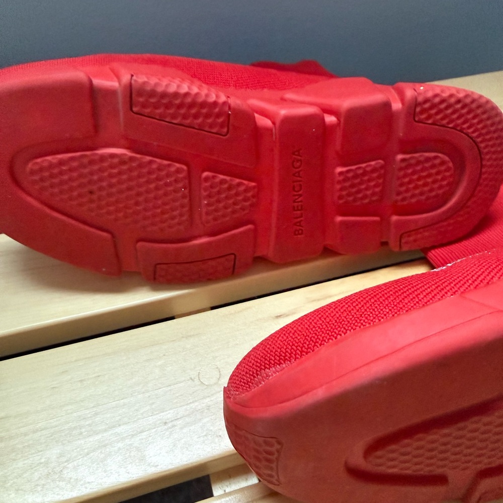 Balenciaga Vibrant Red Speed Trainers - Picture 7 of 13